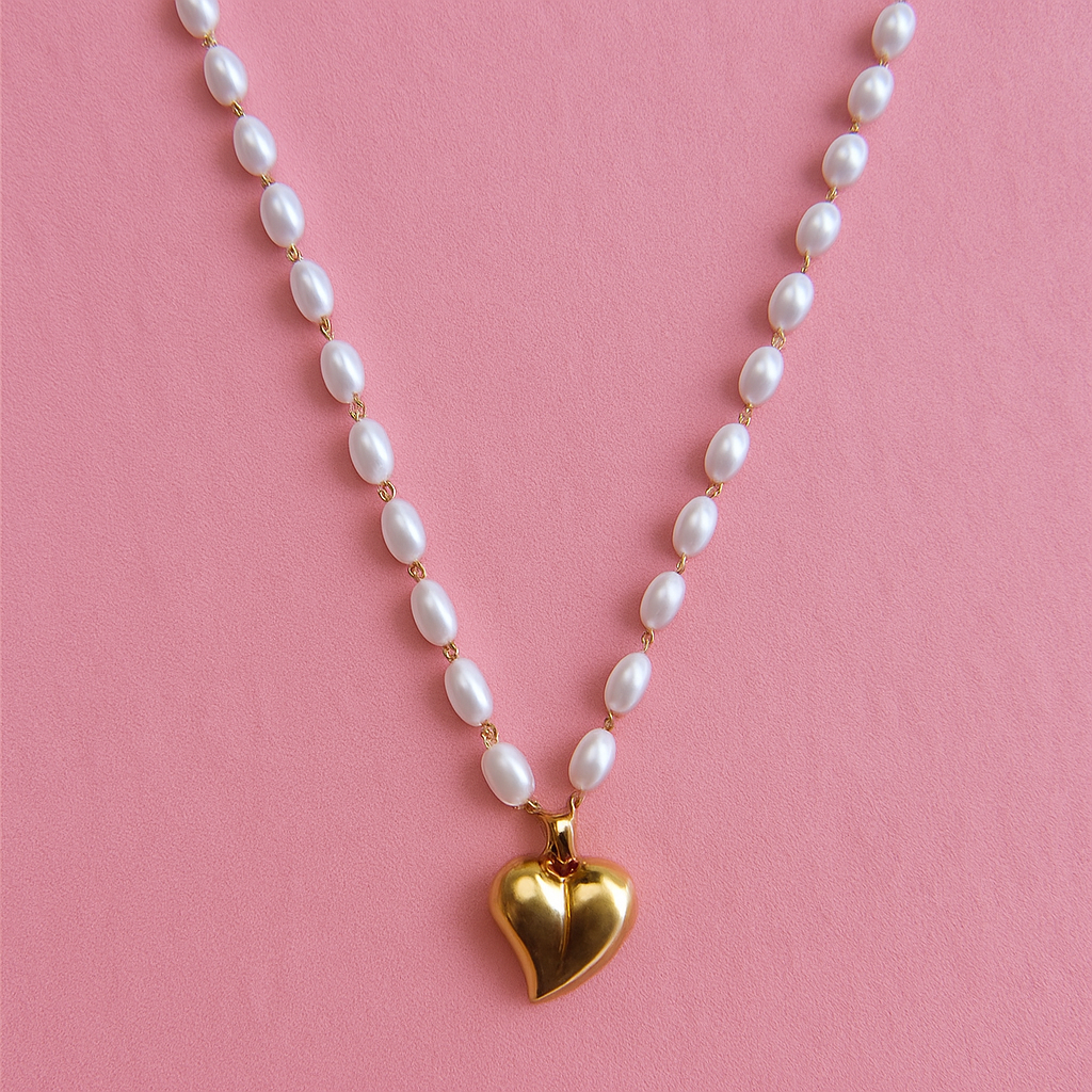 Vaani Solitaire Necklace